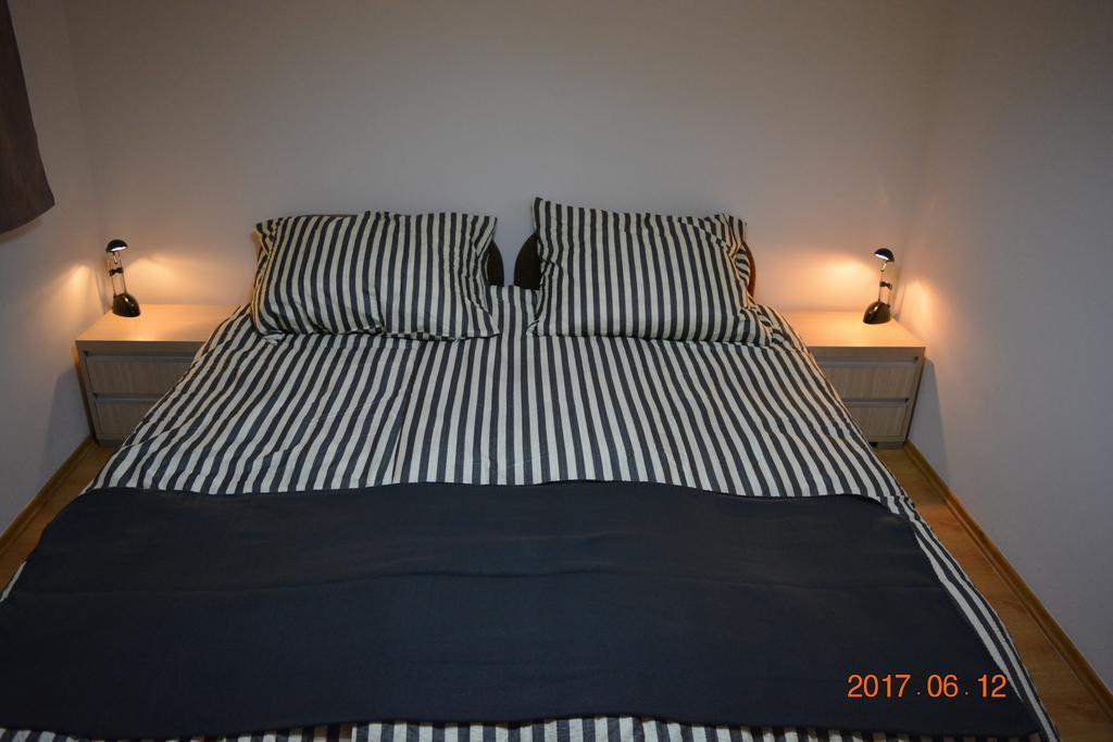 Gobe Apartman Hajduszoboszlo Exterior photo